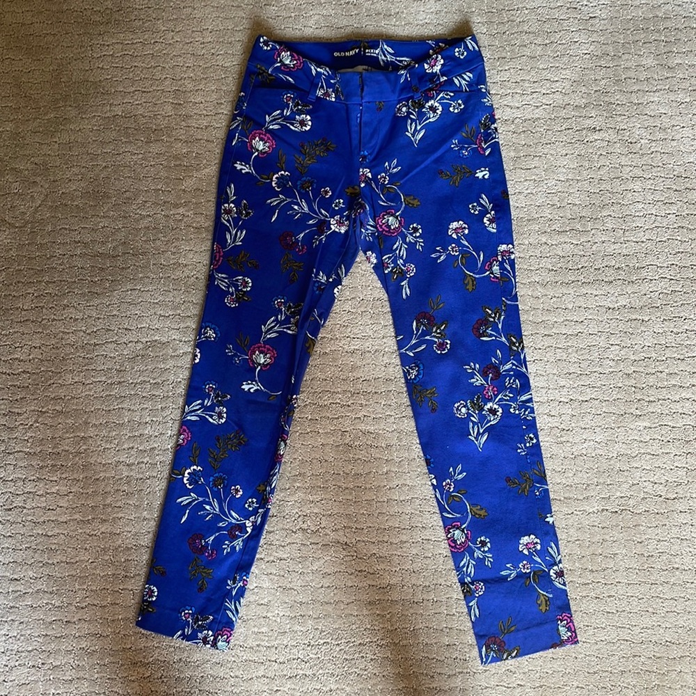 Old Navy Pixie Pant - image 1